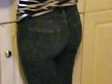 Sexy Teen Slut Candid Ass in Tight Jeans Petite Pussy Gap