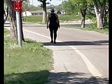Spotted a super pawg milf while jogging.